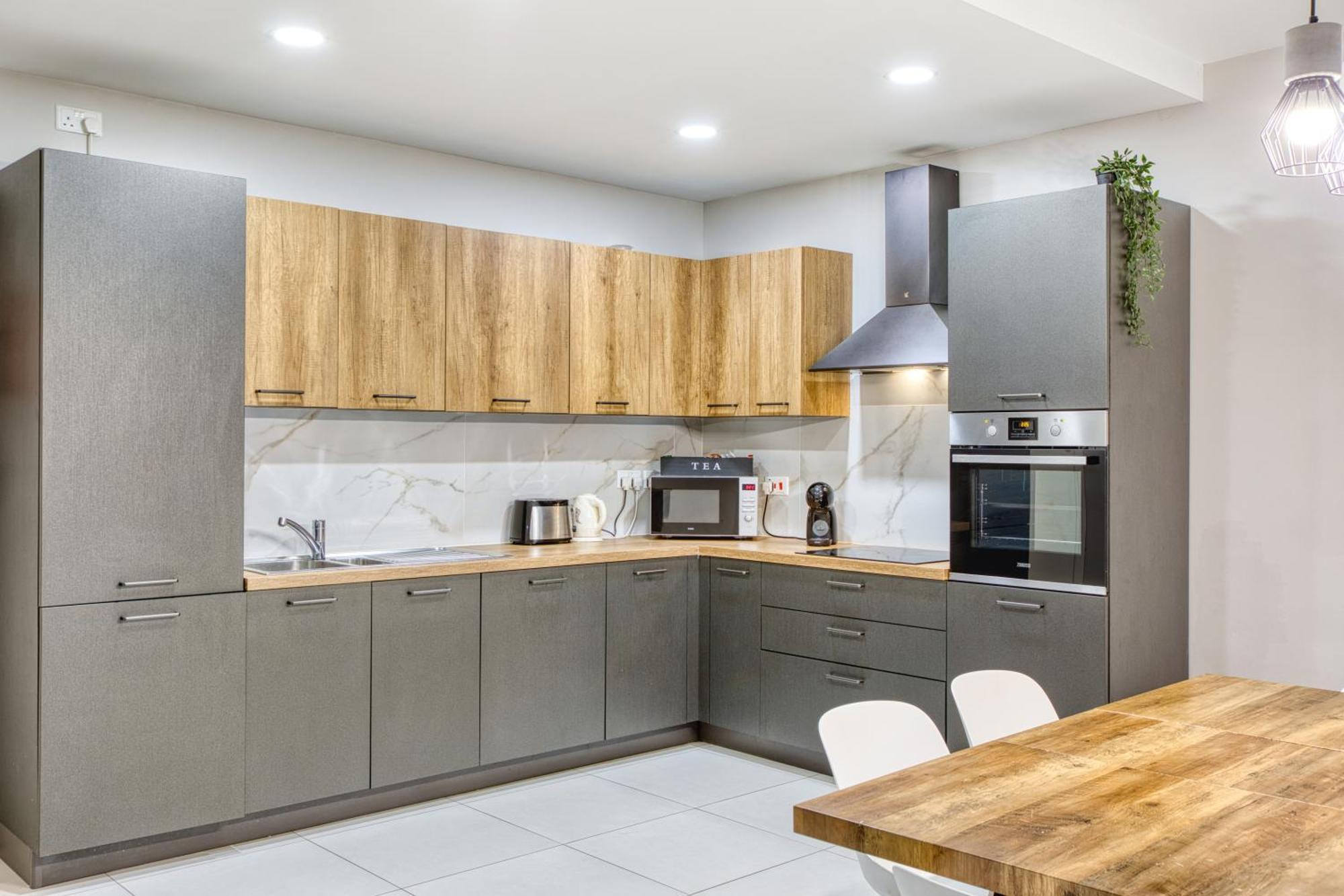 Unique Two Bedroom Apt With Huge Outdoor Area And Close To Entertainment Is-Swieqi Exterior foto