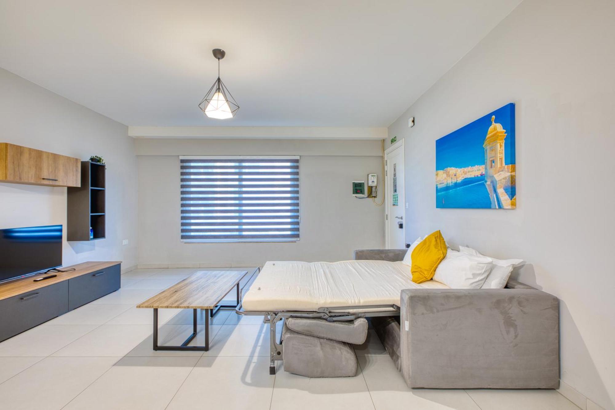 Unique Two Bedroom Apt With Huge Outdoor Area And Close To Entertainment Is-Swieqi Exterior foto